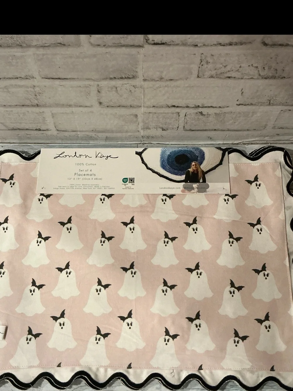 London Kaye 4Pc. Pretty Ghost Pink Halloween Placemat Set